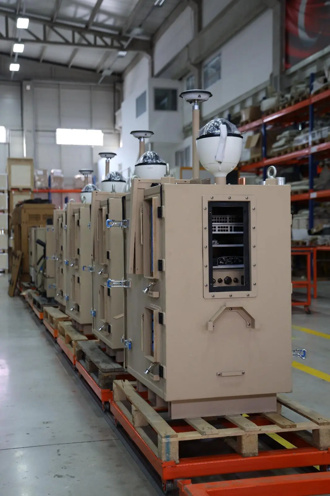 Askeri jeneratör 225 kVA G22D image 1